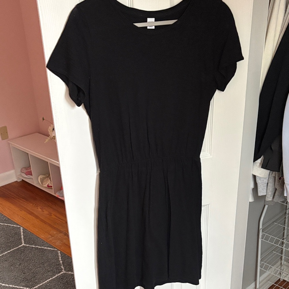 Old Navy Black Short-Sleeve Mini Dress